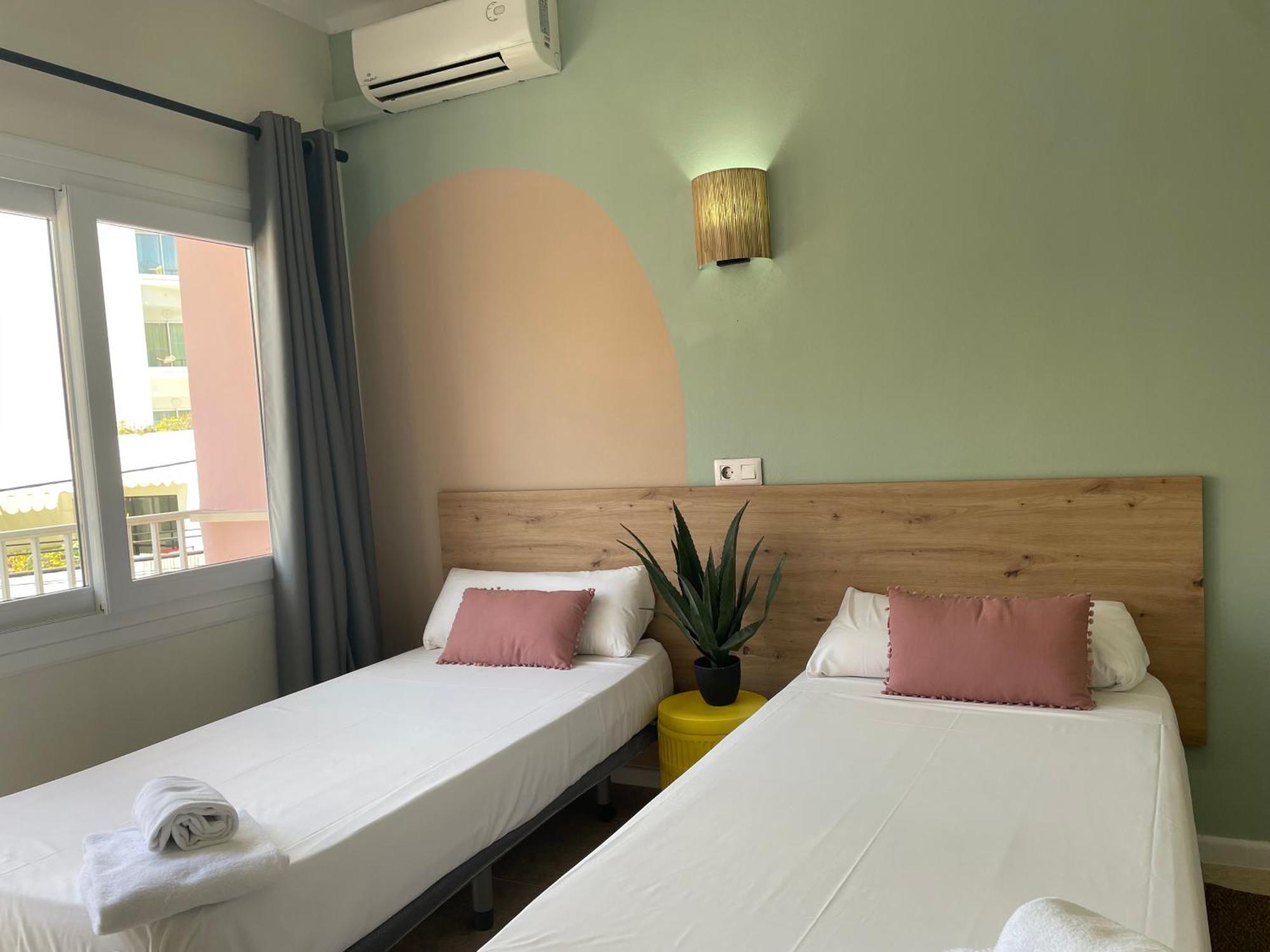 Hostal Playa De Palma Maison d'hôtes *